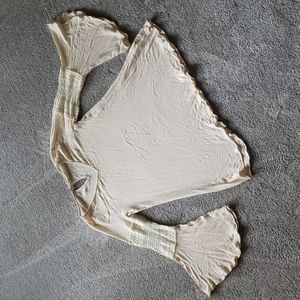 Sis Sis Small Cream Bell Sleeve Top